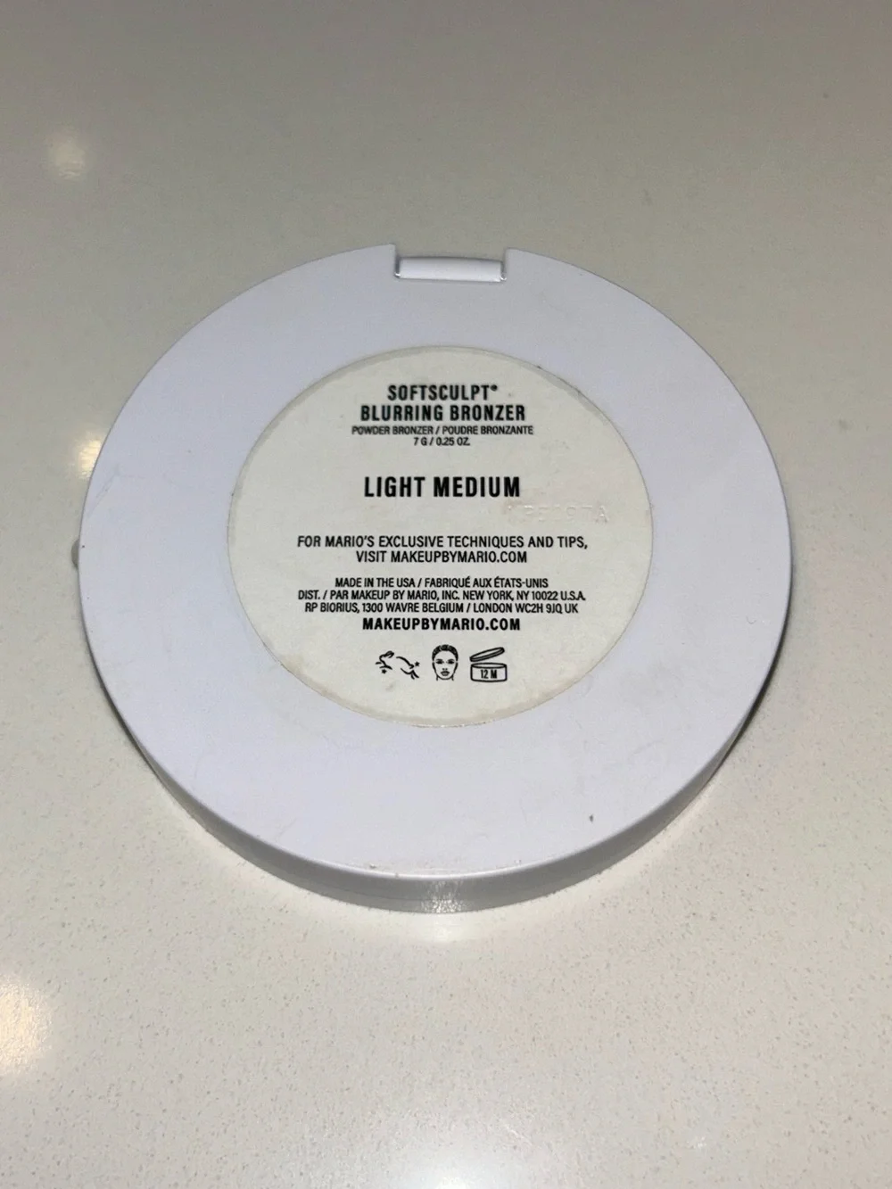Makeup by Mario soft sculpt blurring bronzer light medium
